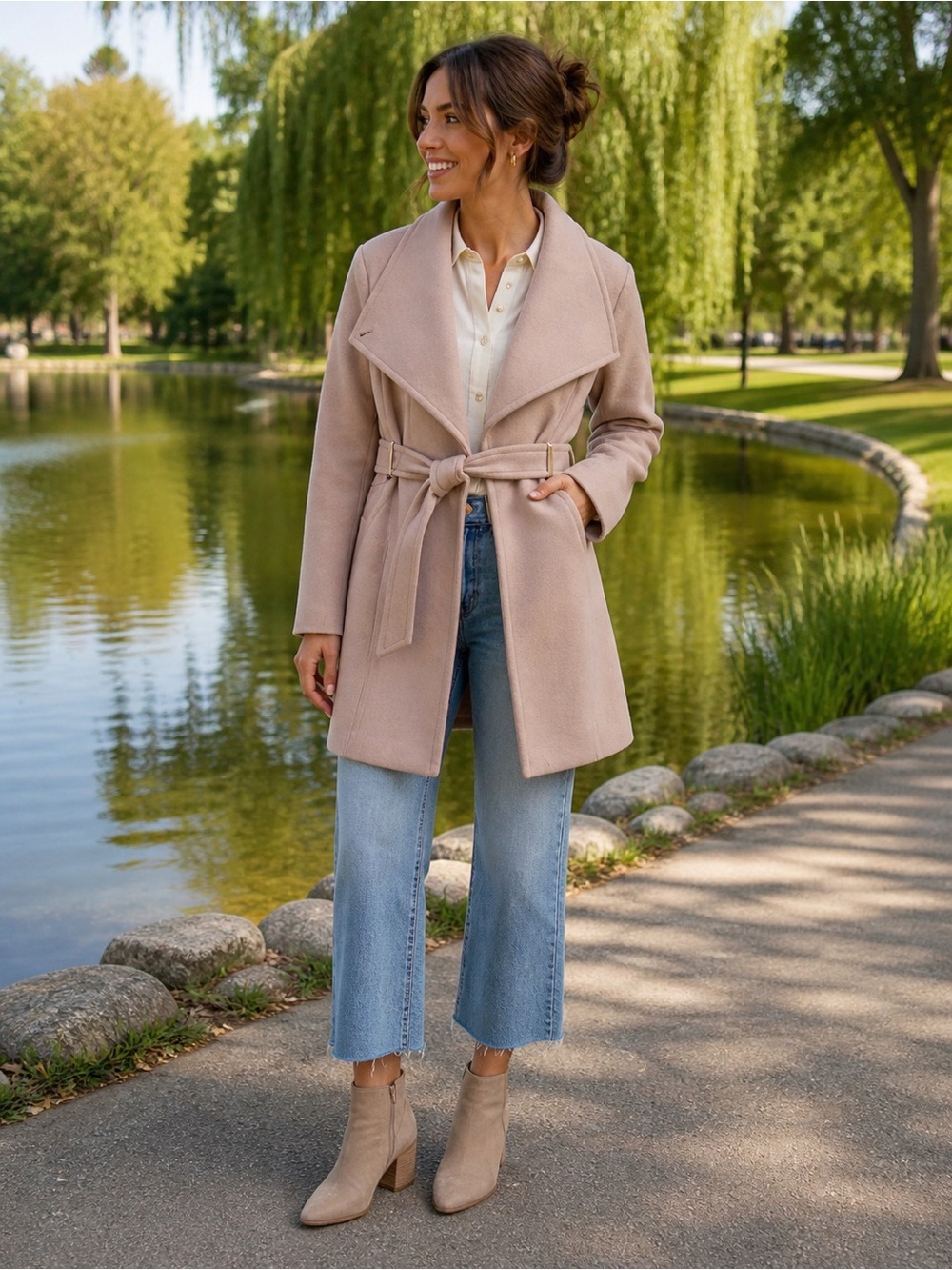 DKNY Very Chic Tan Belted Trench Style Fall/Winter Coat-Ladies